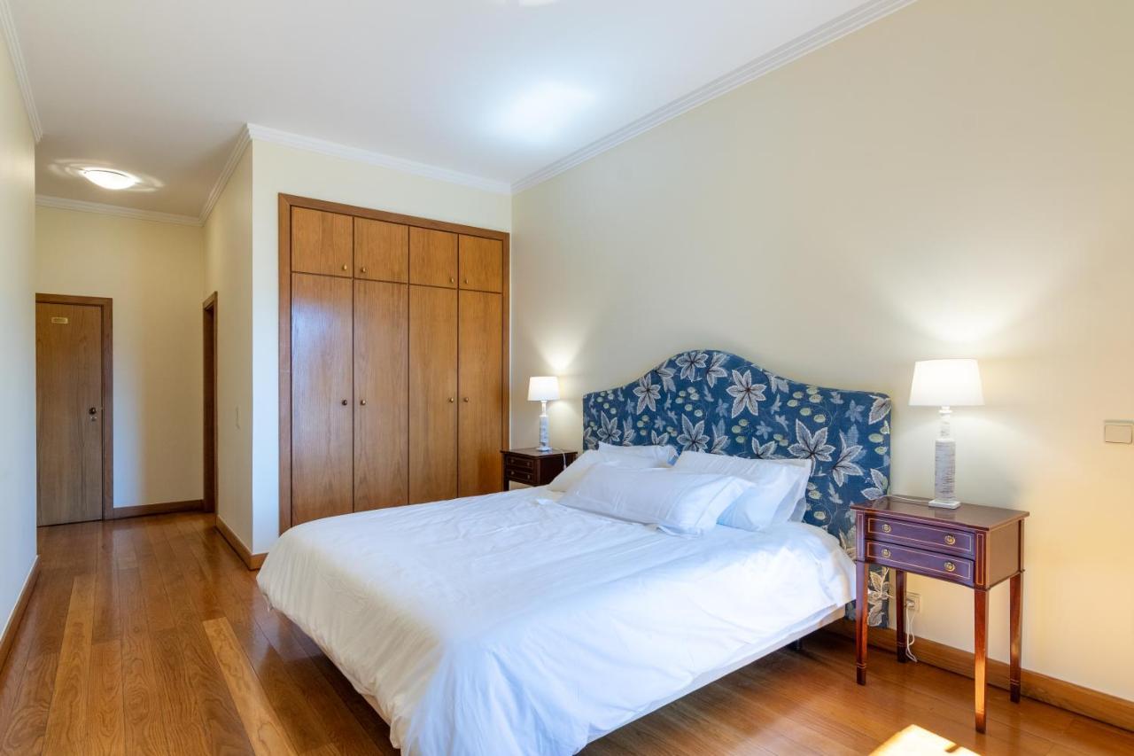 Suite 106 - Two Bedroom Apartment ฟุงชาล ภายนอก รูปภาพ