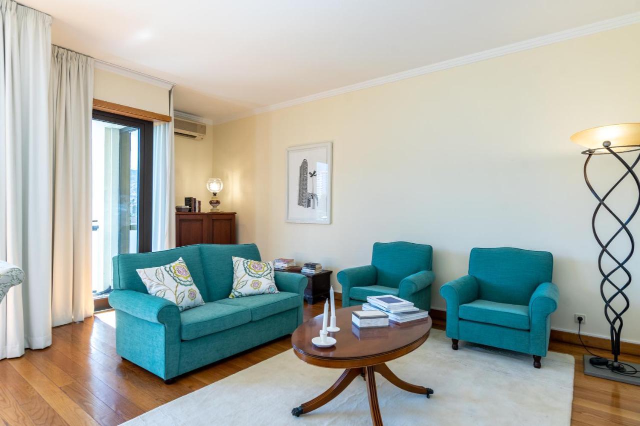 Suite 106 - Two Bedroom Apartment ฟุงชาล ภายนอก รูปภาพ